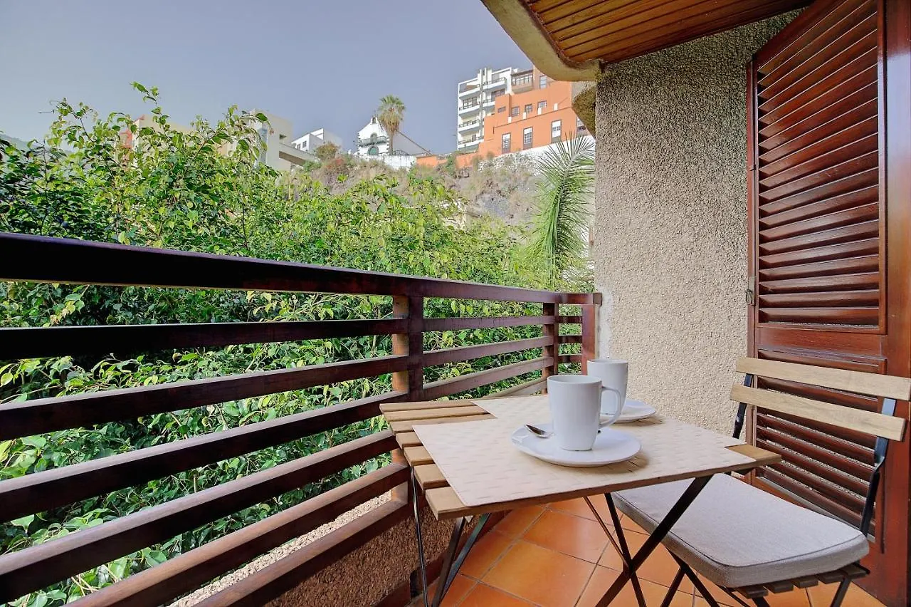 Apartamentos Los Enanos La Palma Santa Cruz de la Palma